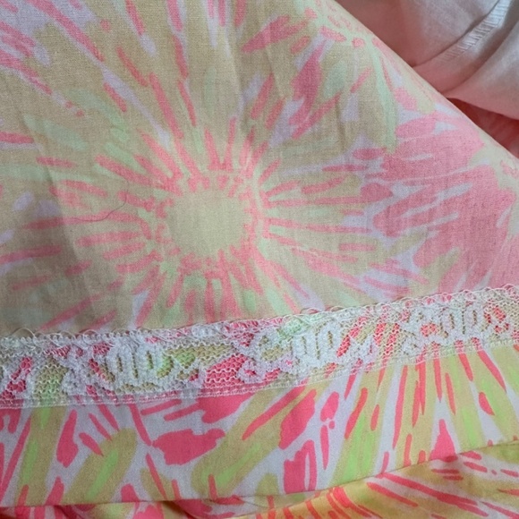Lilly Pulitzer EUC Size 10 Dress. - Picture 2 of 15